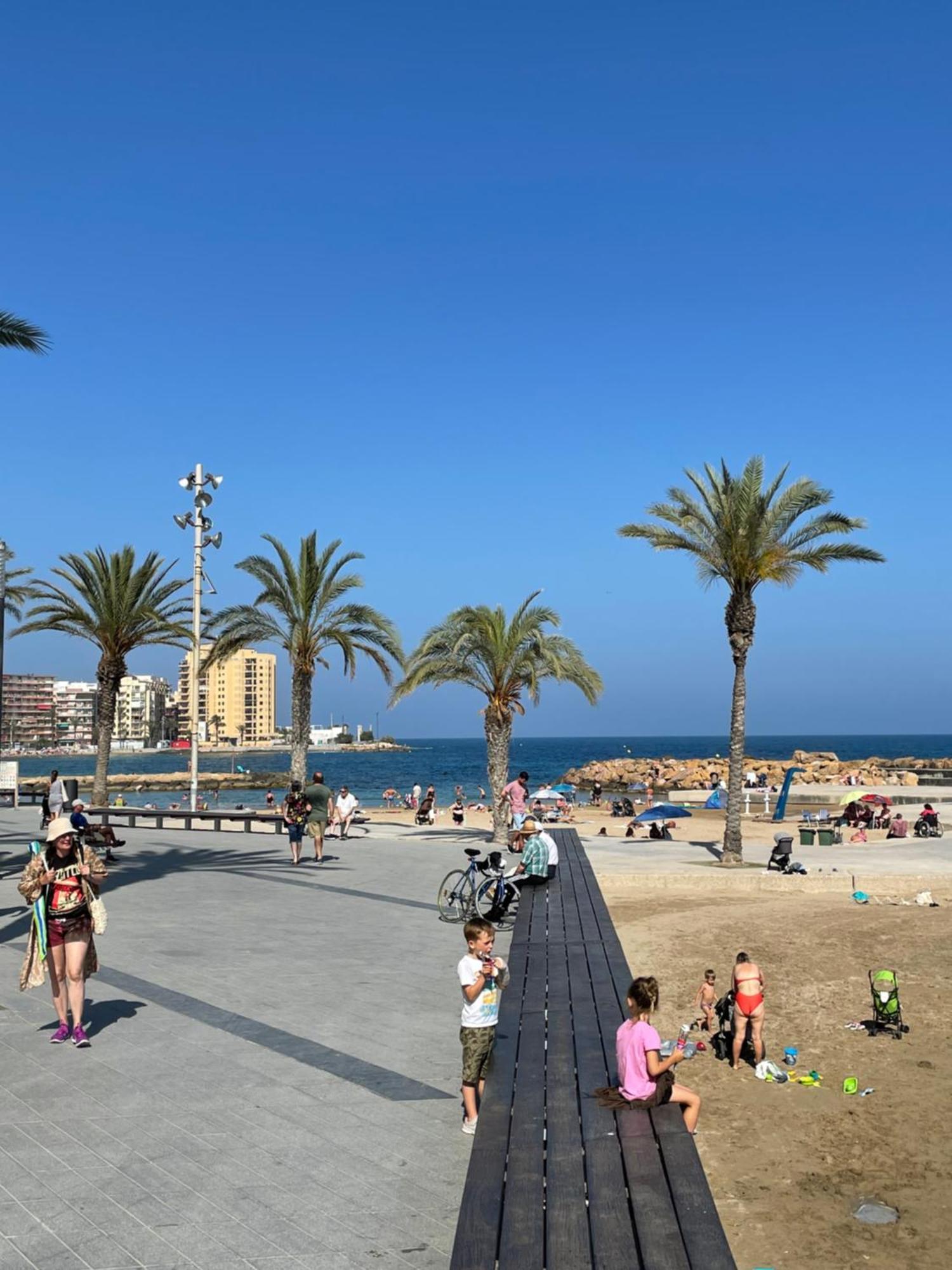 Superior La Playa! 3 Bedrooms! 2 Baths! Air Condition! Side Sea View! Torrevieja Exterior photo