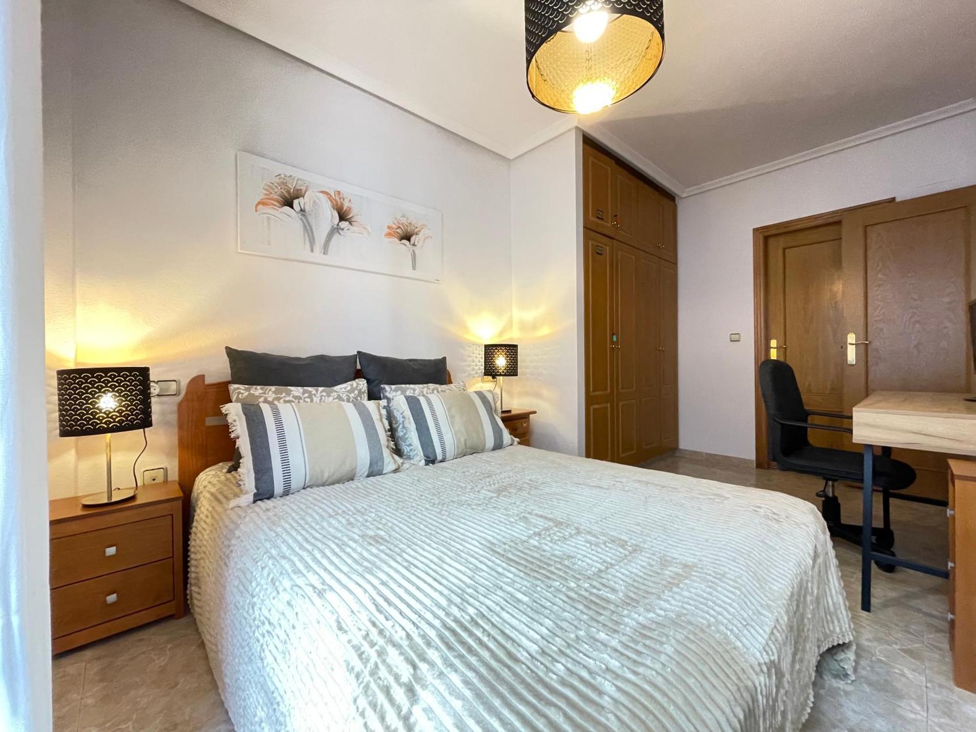 Superior La Playa! 3 Bedrooms! 2 Baths! Air Condition! Side Sea View! Torrevieja Exterior photo