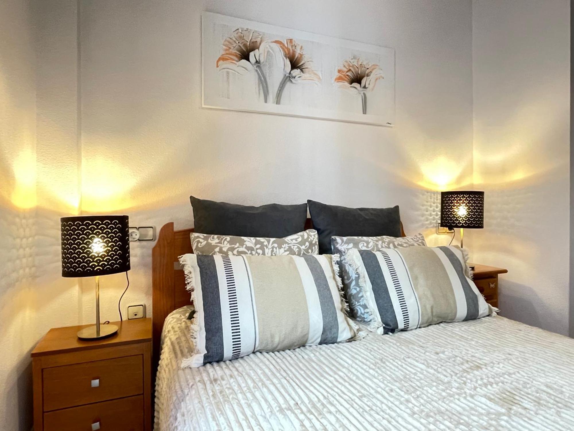 Superior La Playa! 3 Bedrooms! 2 Baths! Air Condition! Side Sea View! Torrevieja Exterior photo